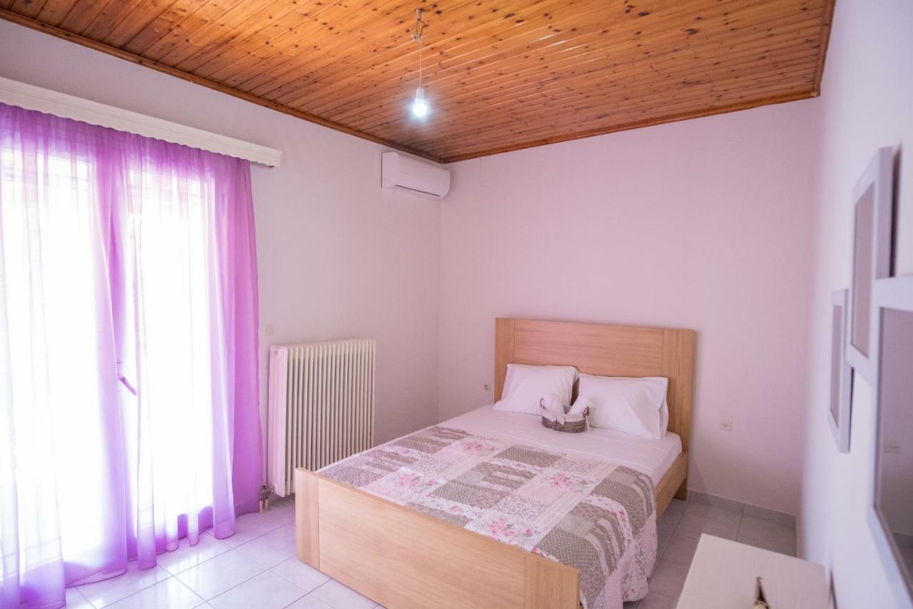 Aelia Apartment เปรเวซา ภายนอก รูปภาพ